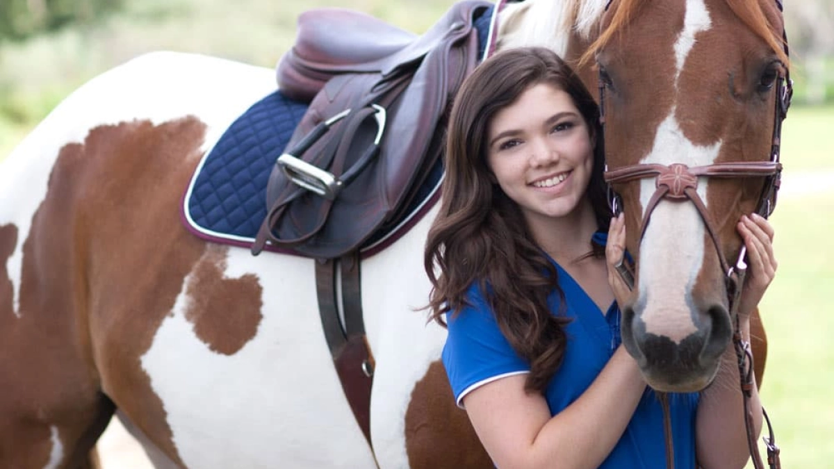 This Heartland Actress Is A Real Life Equestrian! - COWGIRL Magazine, image size:1200x675