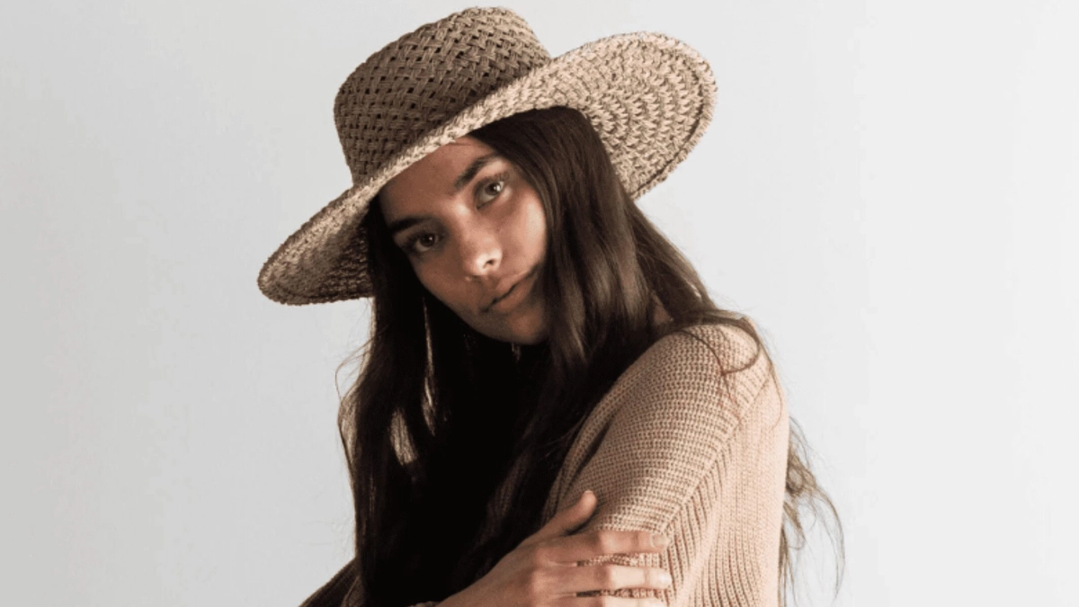GIGI PIP Beachy Straw Visor Capri Straw Visor | Straw Visor Elastic Strap | Hemlock Hat Co main image 4