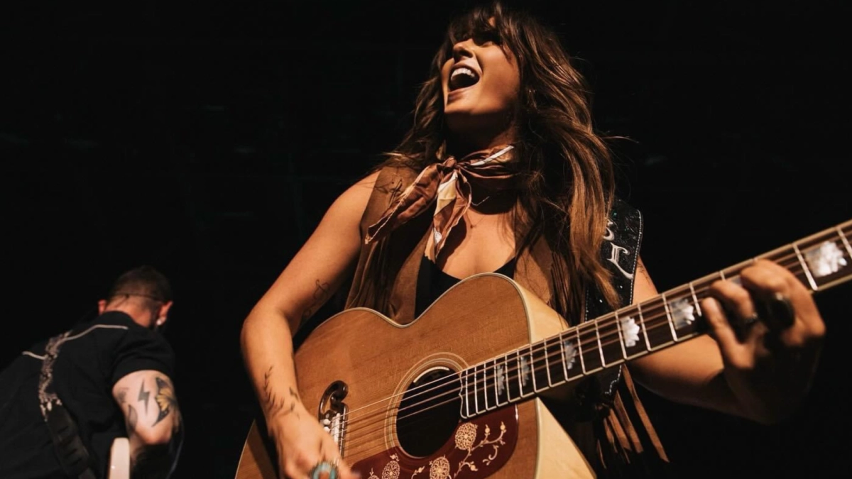 Country Music&rsquo;s Next Big Thing: Ella Langley - COWGIRL Magazine