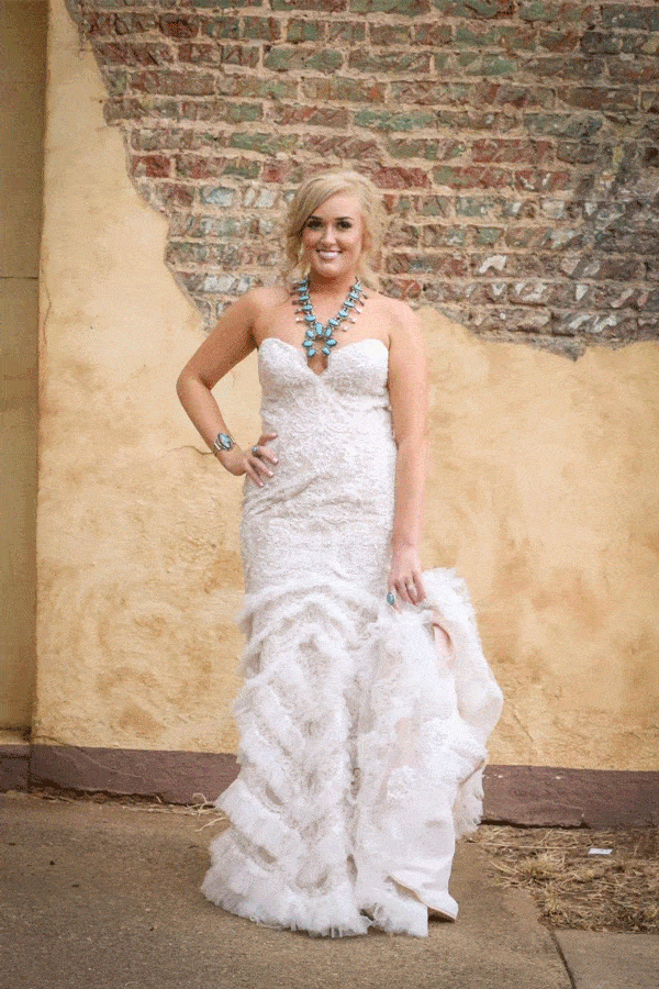 Cowgirl Wedding Dresses To Walk Down The Aisle In