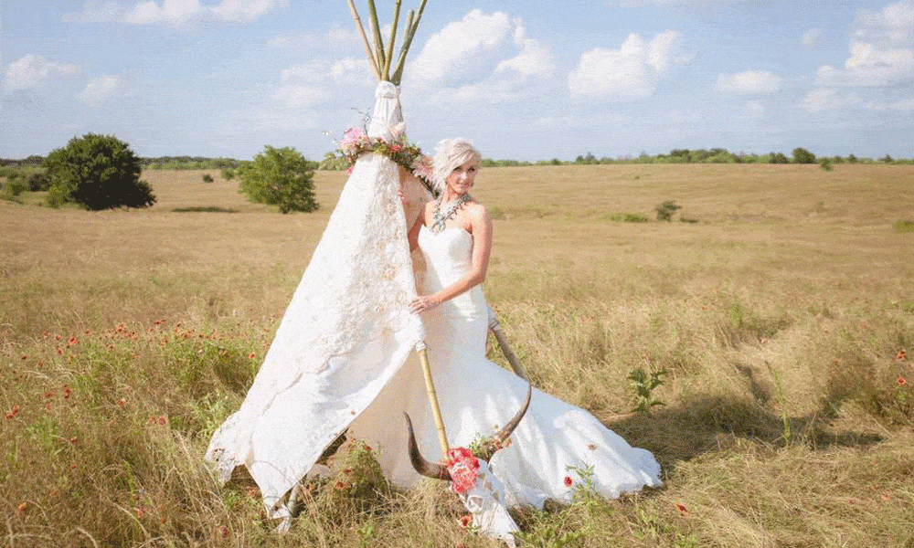 Cowgirl Wedding Dresses To Walk Down The Aisle In Cowgirl Wedding Dresses To Walk Down The Aisle In