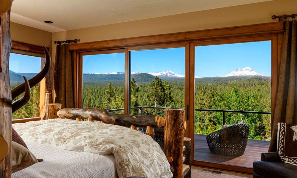 Set Your Sights On Oregon's 2R Ranch - COWGIRL Magazine