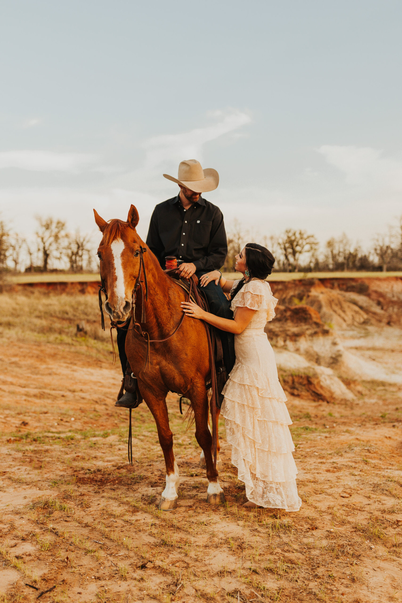 We're Swooning Over These Western Engagement Photos! - COWGIRL Magazine