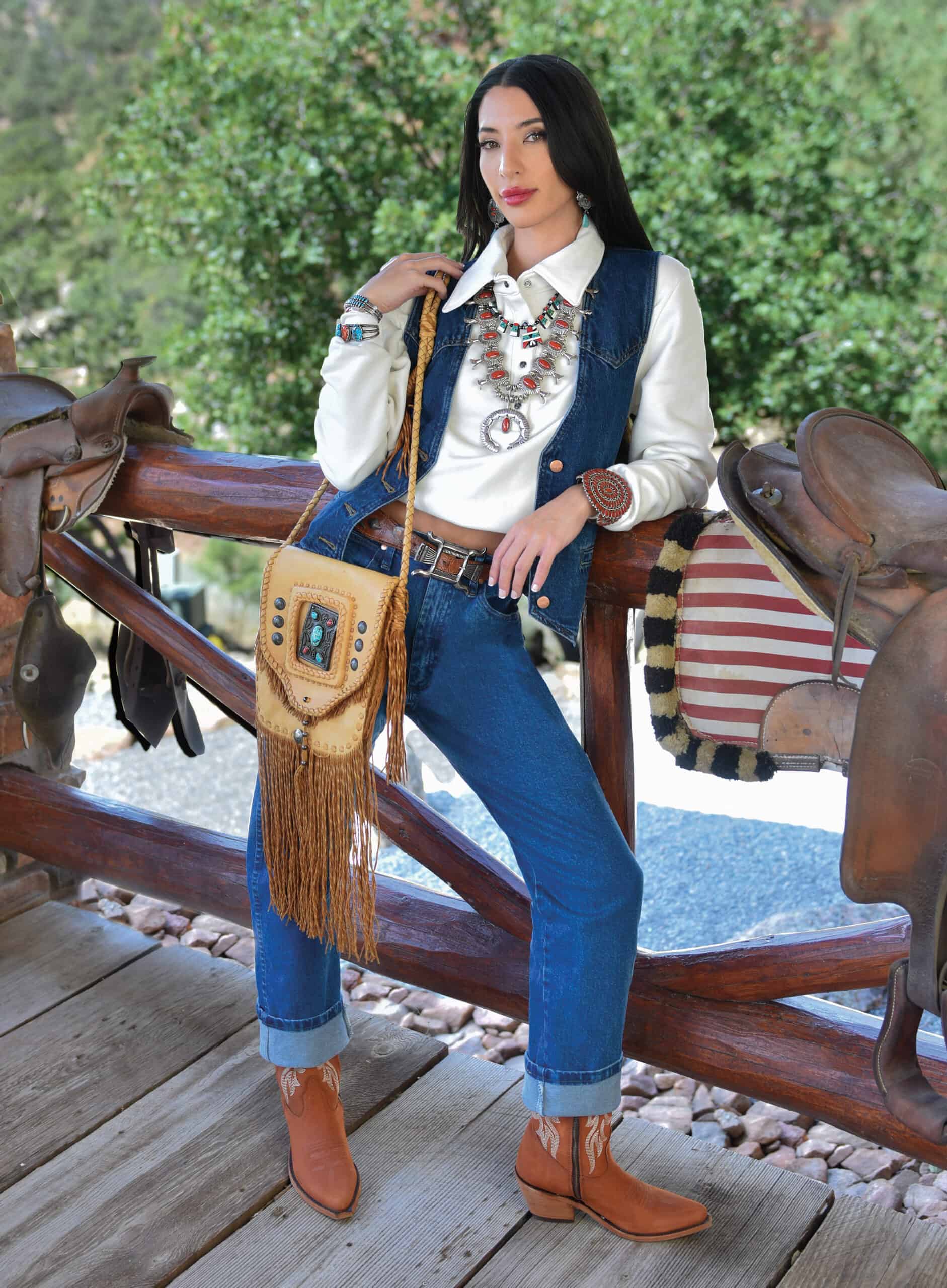 Southwestern Allure - COWGIRL Magazine